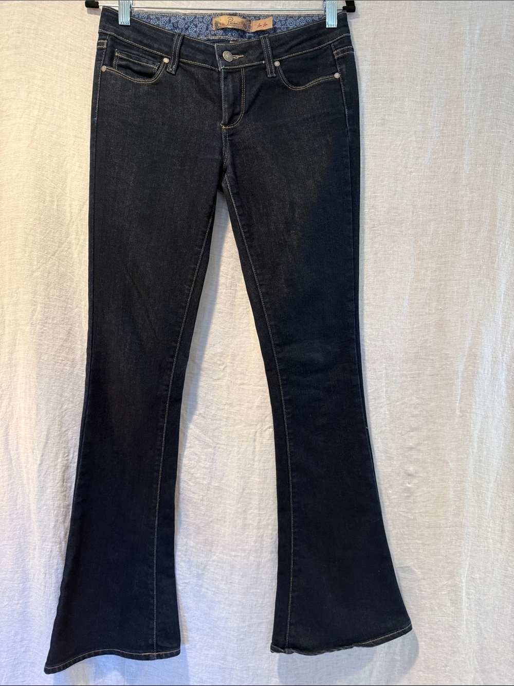PAIGE Lou Lou Flare Jeans size 26